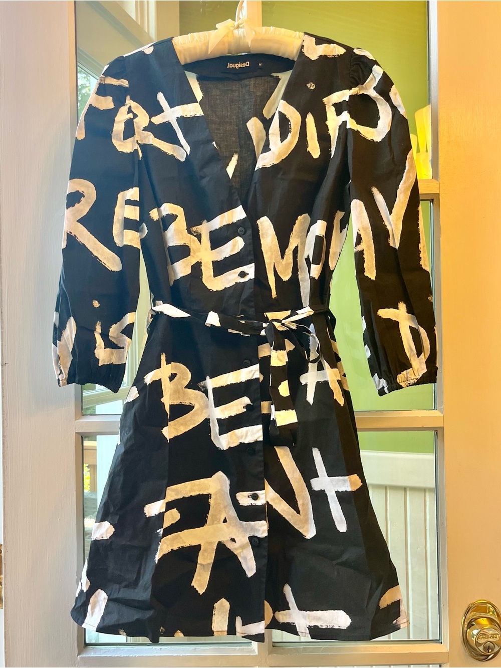Desigual Black Graffiti Dress with White Text Letters & Belt V-neck Buttons Puff - Picture 2 of 10